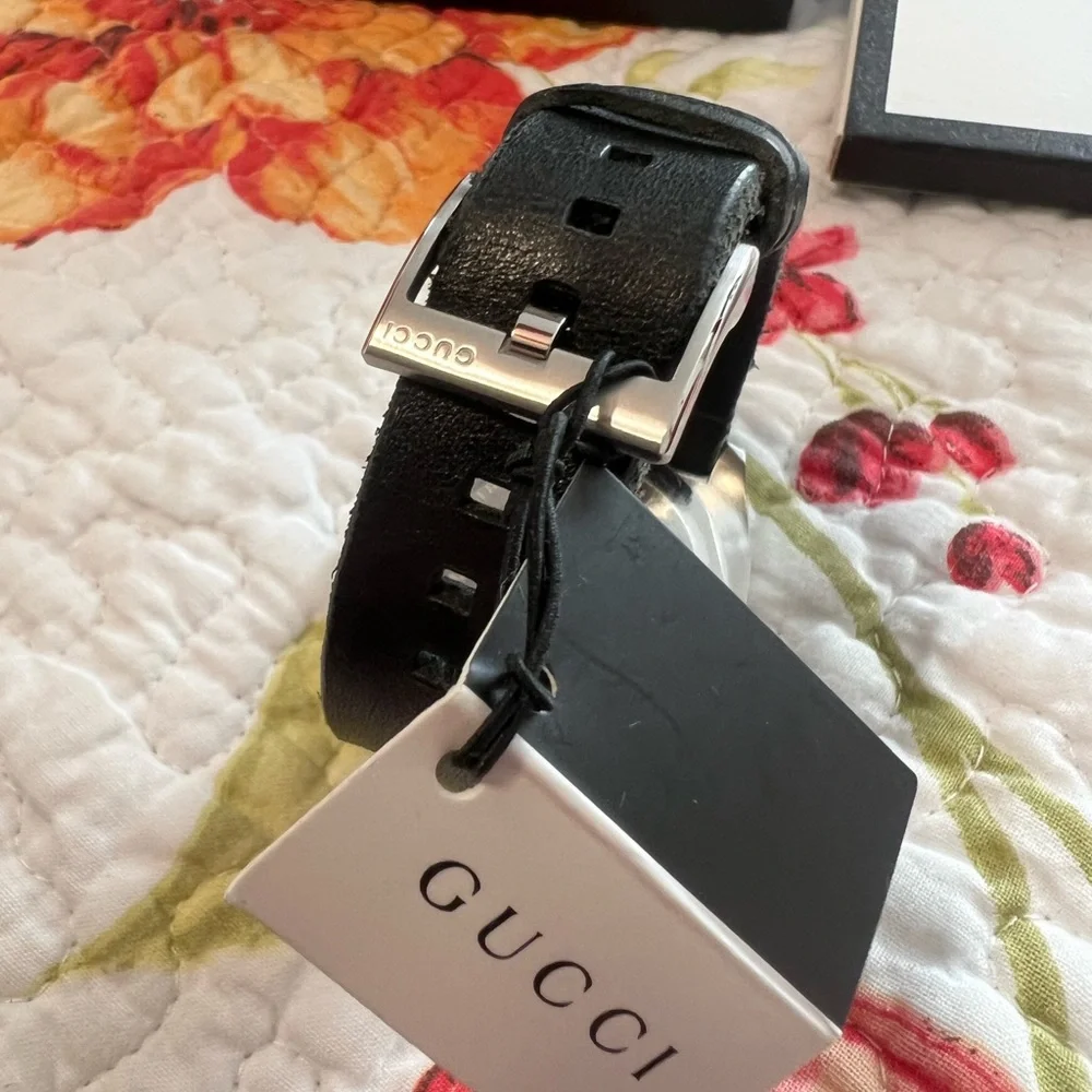 Gucci Black and Silver Watch